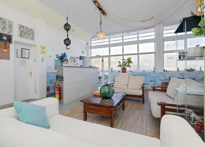 Neon Tenerife Hotell