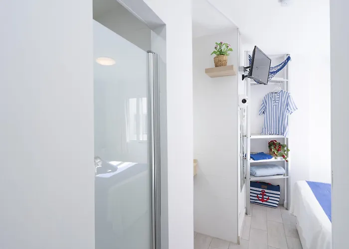 Neon Tenerife Hotell